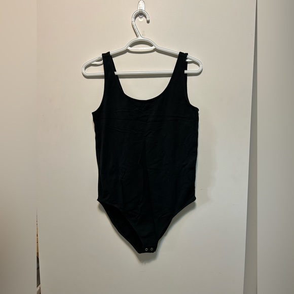 Women’s Medium Black Gap bodysuit - Picture 1 of 3